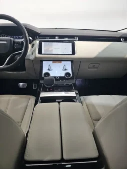 
										Land Rover Range Rover Velar full									