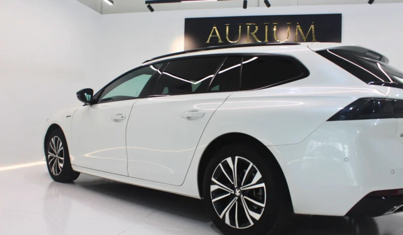 
								Peugeot 508 SW full									