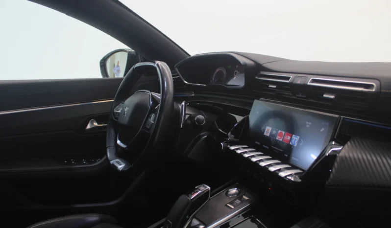 
								Peugeot 508 SW full									