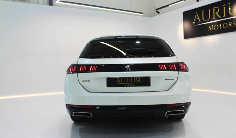 
								Peugeot 508 SW full									
