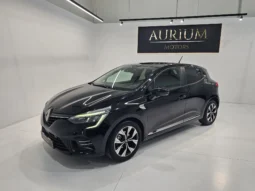 
										Renault Clio full									