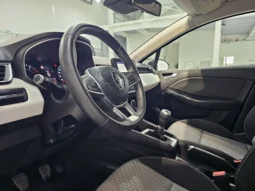 
										Renault Clio full									