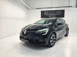 
										Renault Clio full									