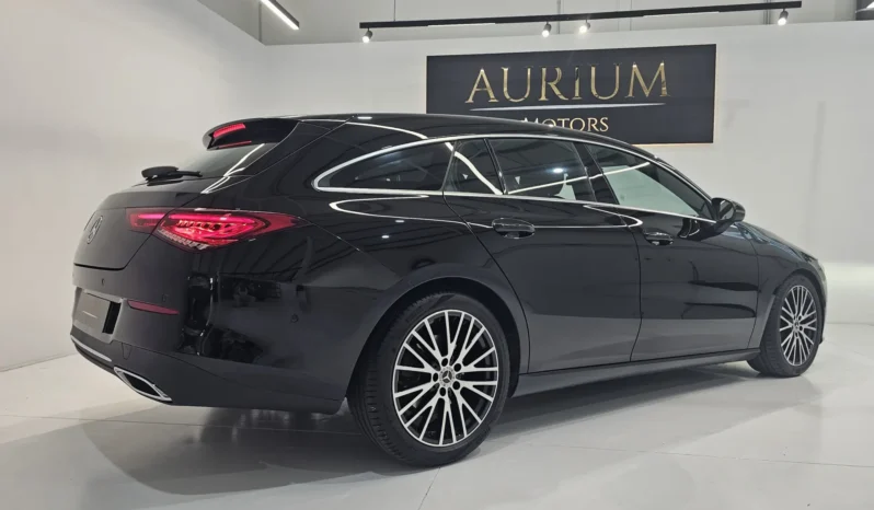 
								Mercedes-Benz CLA 180 full									