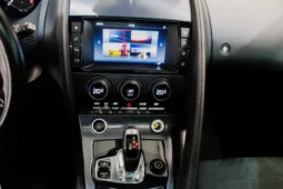 
										Jaguar F-Type full									