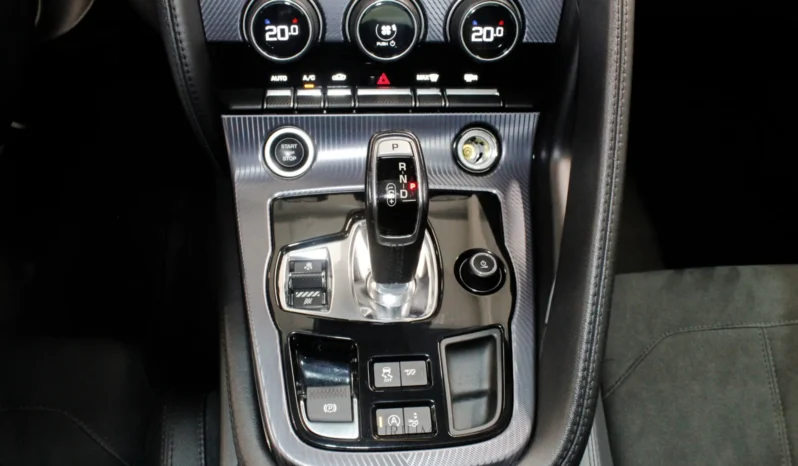 
								Jaguar F-Type full									