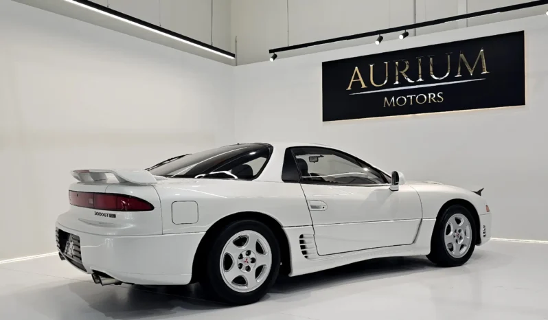 
								Mitsubishi 3000 GT full									
