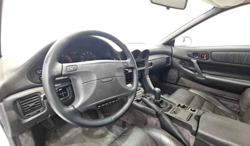 
								Mitsubishi 3000 GT full									