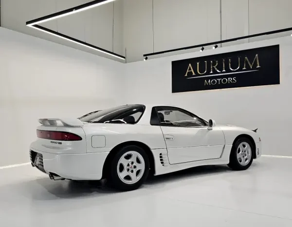 
								Mitsubishi 3000 GT full									