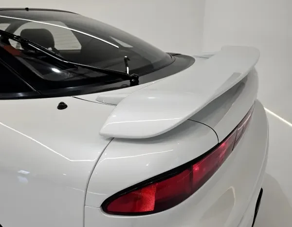 
								Mitsubishi 3000 GT full									