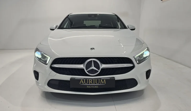 
								Mercedes-Benz A 180 full									