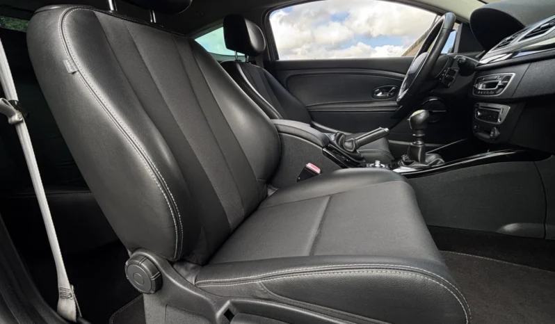 
								Renault Mégane Coupe 1.5 dCi Bose Edition full									