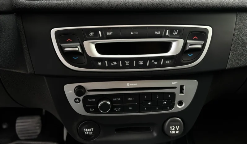 
								Renault Mégane Coupe 1.5 dCi Bose Edition full									
