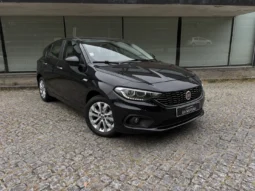 
										Fiat Tipo 1.6 M-Jet Easy 120cv full									