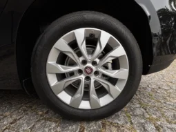 
										Fiat Tipo 1.6 M-Jet Easy 120cv full									