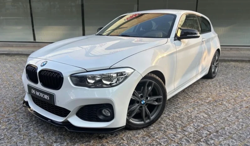 
								BMW 120 d xDrive Advantage full									