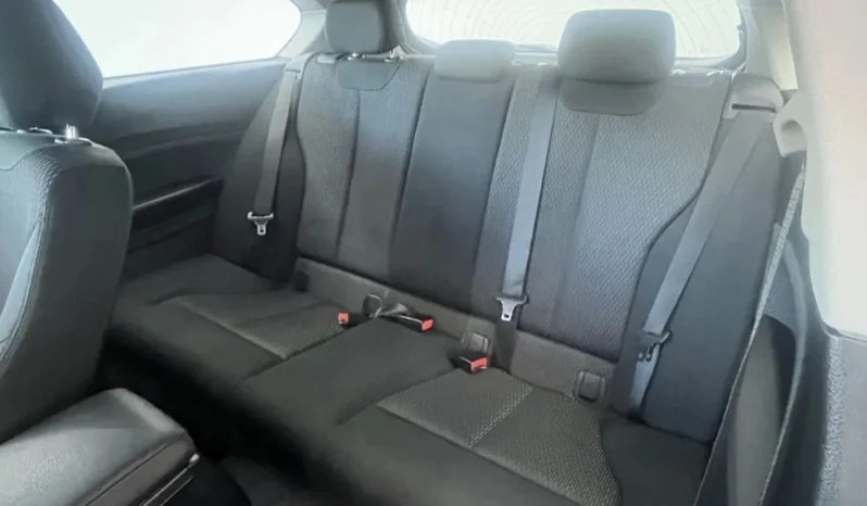 
								BMW 120 d xDrive Advantage full									